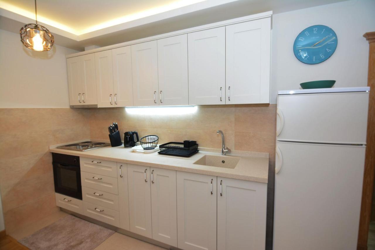 Apartments Olive コトル エクステリア 写真