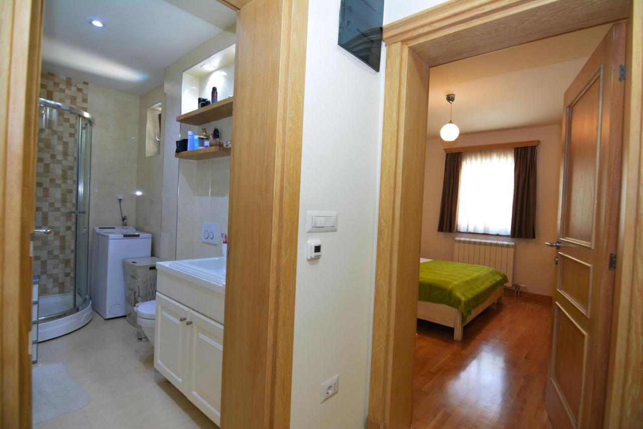 Apartments Olive コトル エクステリア 写真