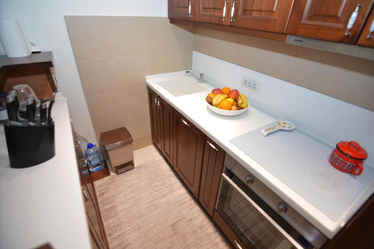 Apartments Olive コトル エクステリア 写真