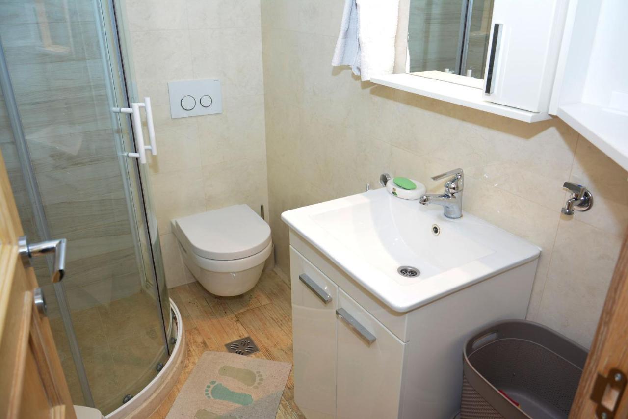 Apartments Olive コトル エクステリア 写真