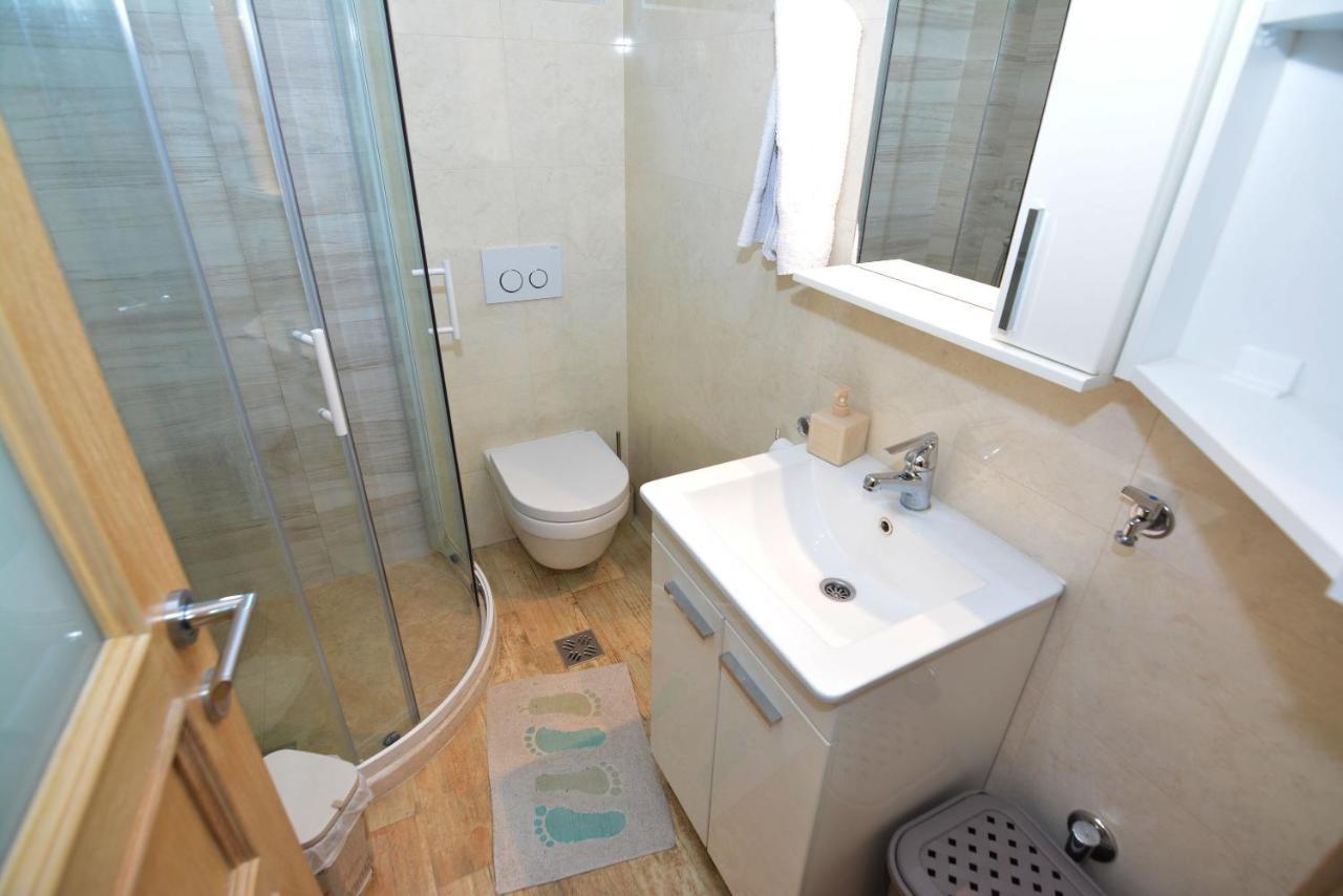 Apartments Olive コトル エクステリア 写真
